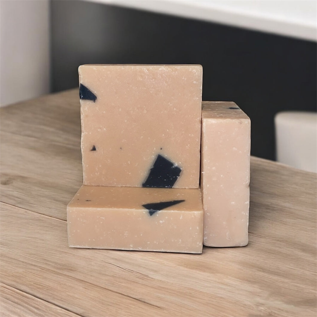 Grand Oatmeal w/ Charcoal